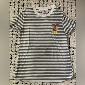 XS, Tom and Jerry graphic tee